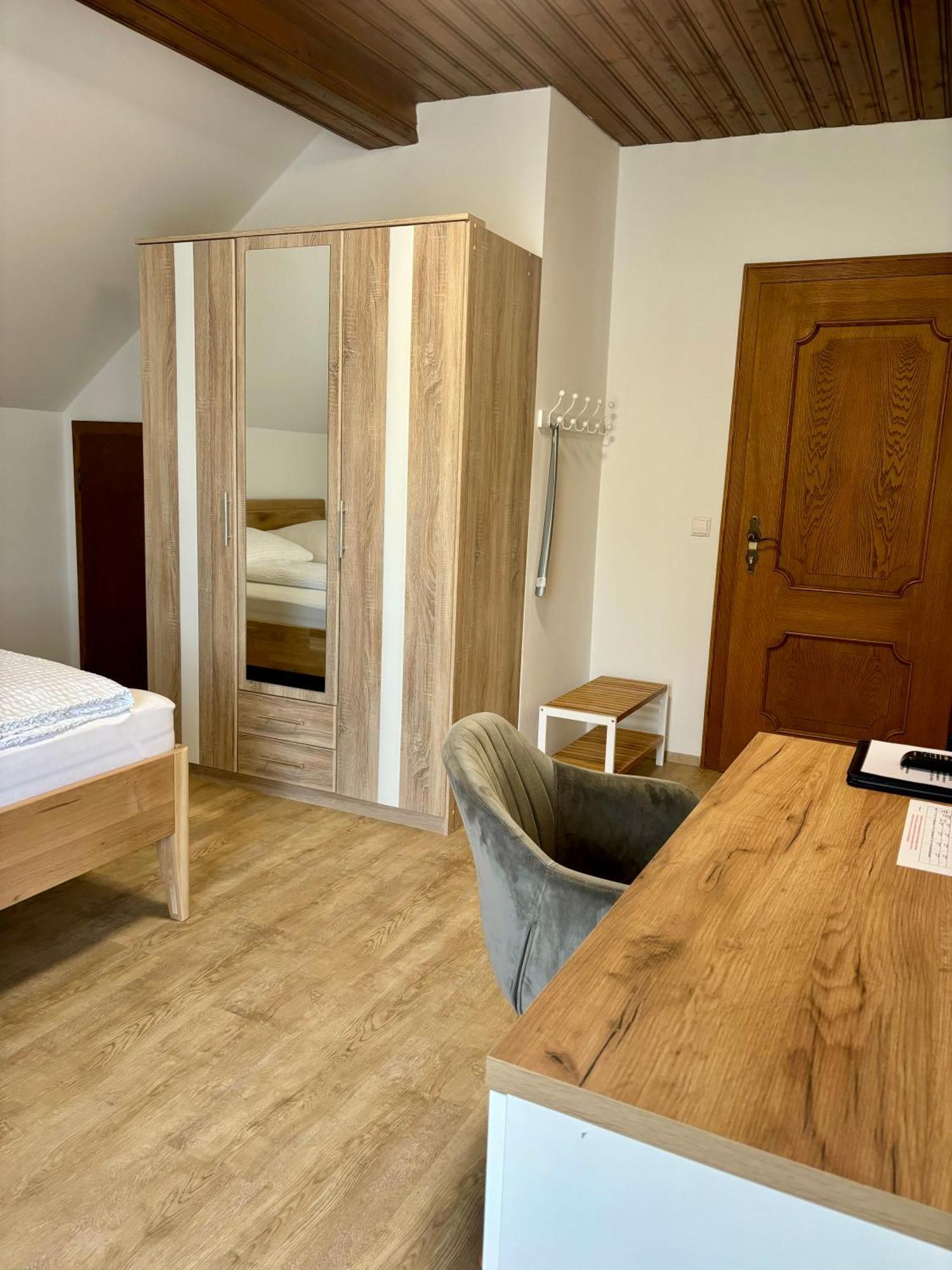 Bed & Breakfast Haus Dietrich Am Red Bull Ring Spielberg Bei Knittelfeld